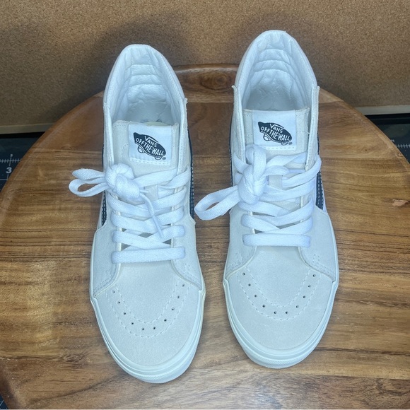 Vans
Sk8-hi
Brand new - Picture 11 of 16